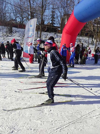 Команда АО «НПП «Алмаз» приняла участие в лыжной гонке «Лыжня России 2023»